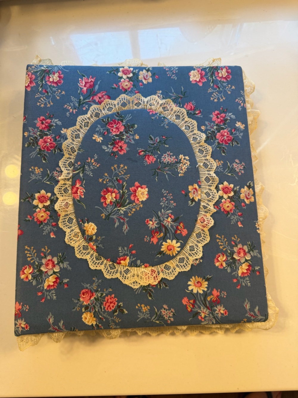 Vintage Fabric Lace Photo Album 1980’s 3 Ring Album